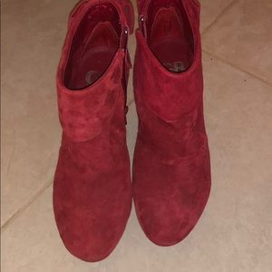 Red Gianni Bini platform booties